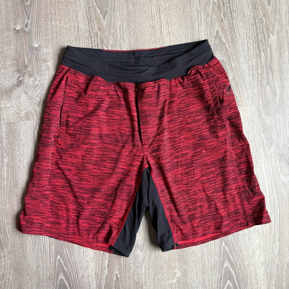 Lululemon Assert Shorts Men’s Size Medium - Picture 1 of 3